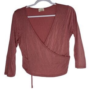 Caution to the Wind Womens Medium Dusty Rose Wrap Top V-Neck 3/4 Sleeve R2667